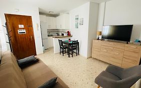 Apartamento Conil Centro Y Playa, Descanso Perfecto, Con Aire Acondicionado Y Wifi